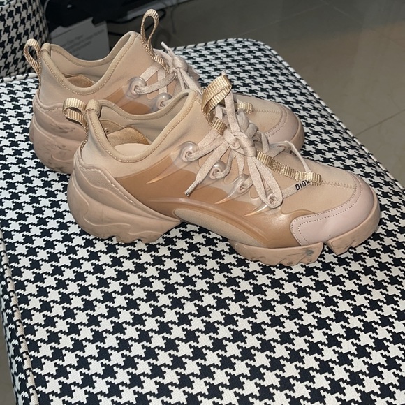 Authentic Dior sneakers size 37 great condition - Picture 3 of 5